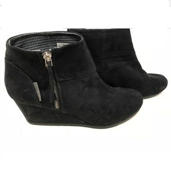 attention wedge booties